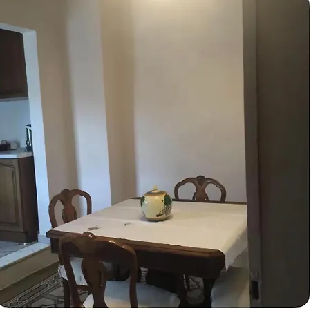 Via Roma 131